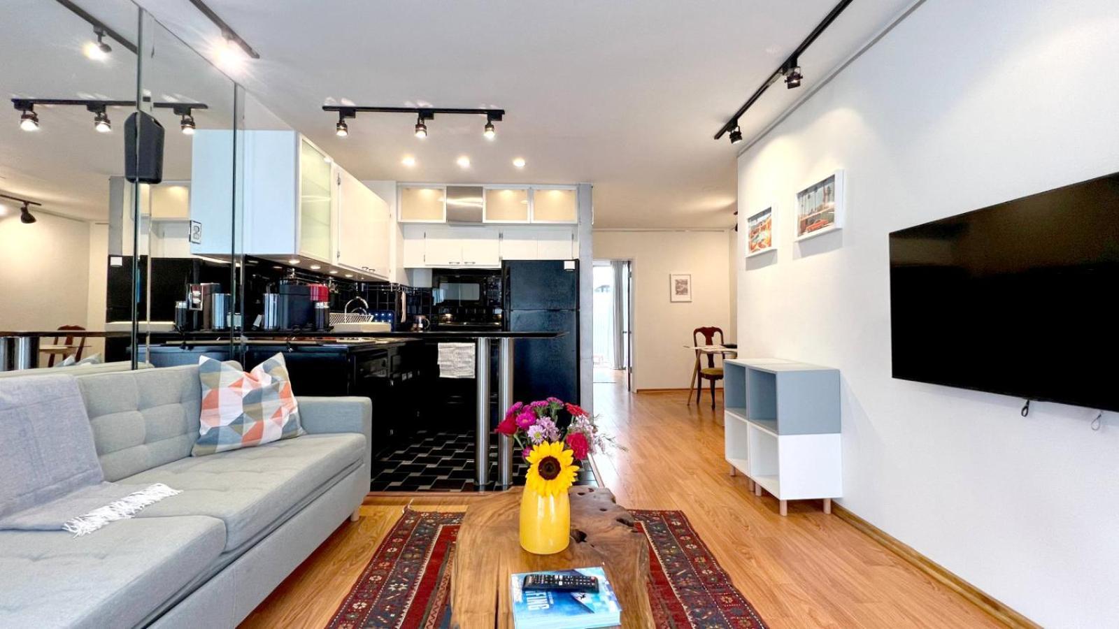 Charming 1br In Prime Santa Monica Walk To *